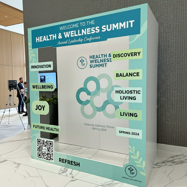 Custom 3D Magazine Booth 7.5 x 7.5 x 3 ft 3